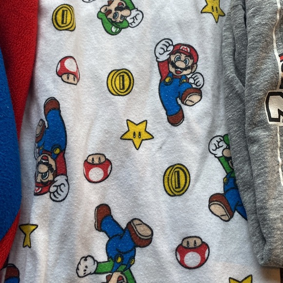 Kids Mario Size Small Lot - Picture 3 of 10